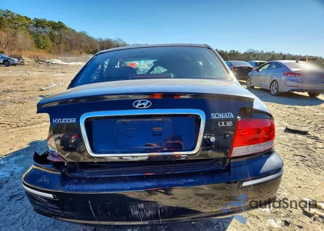 2002 Hyundai Sonata Gls z USA, uszkodzony, nr VIN KMHWF35H52A569699